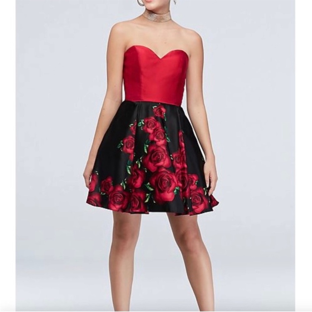 Blonde Nites Floral Dress, Size 3
